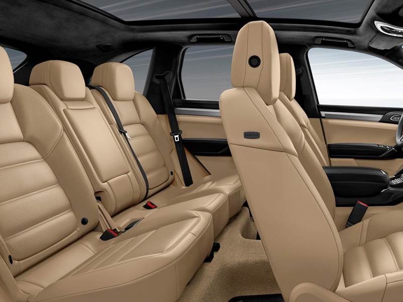 porsche cayenne interior